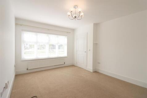 Park View, Barton Seagrave, Kettering photo 4