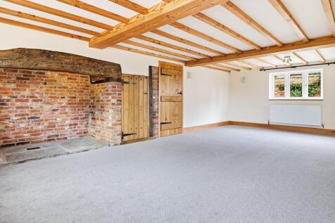 Manor Farm Cottage, Derby Road, Risley, DE72 photo 4