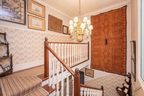 Excellent Villa with spectacular sea views 