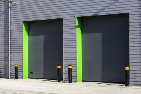 Adjacent loading doors right 2.jpg