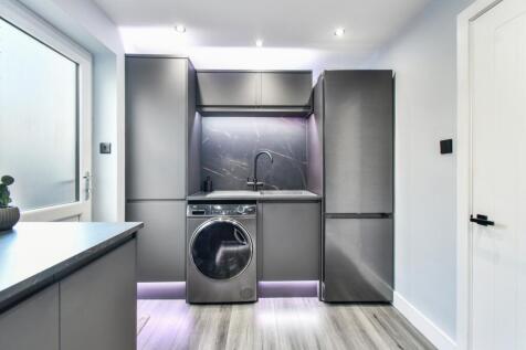 Kitchen (2)