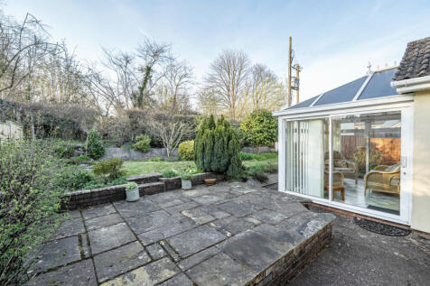 1432066-7-69bd8ac...
