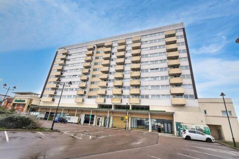 61 Tower Heights, Hoddesdon, Herts, EN11 8UH