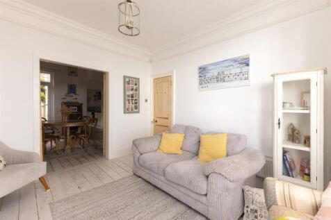 Priory Road, Hastings photo 4