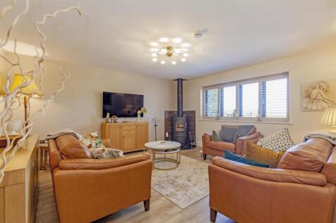 Elegant Reception Room