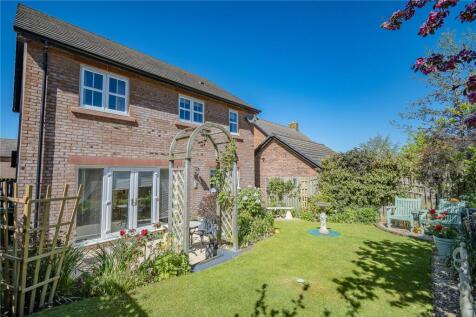 2 Meadow Close