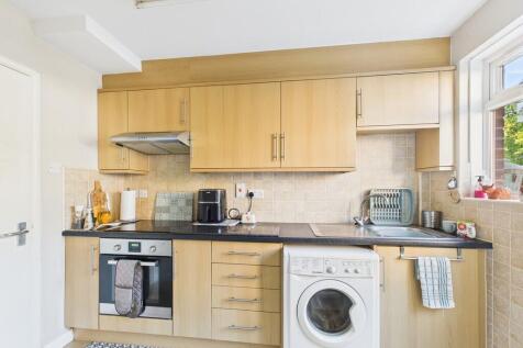 CAM01835G0-PR0311...