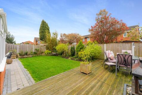 4 Belvedere Close-9.jpg