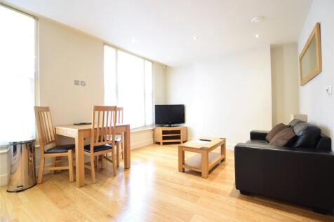 Living/Dining Area