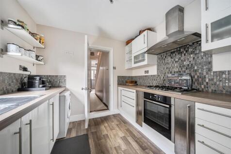 belmnt kitchen.jpg