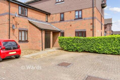 Driveway/Parking