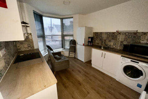 One bed flat on Crwys Road