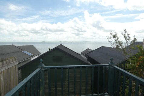 Freehold beach hut