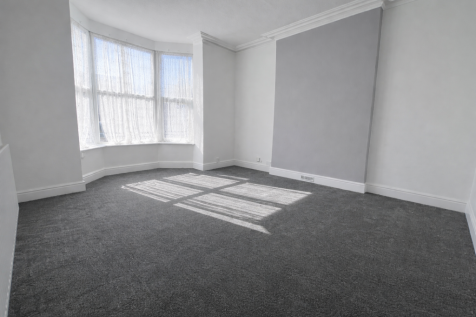 Lounge / Bedroom