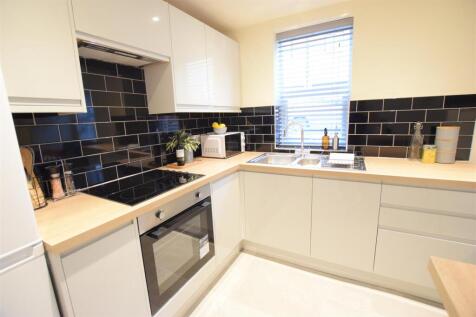 27/28 - Victoria Place- Student House photo 4