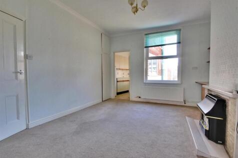 img_1744-img_1746 (1).jpg