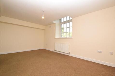 Flat 14, Bolton Brow, Sowerby Bridge, West Yorkshire photo 2