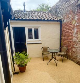 Courtyard.jpeg