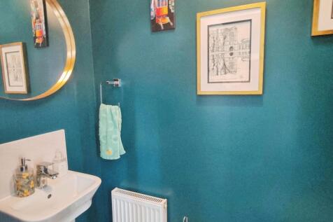 Weston Drive, BURY ST. EDMUNDS photo 5