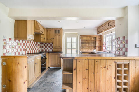 1347054-4-68b6d42...