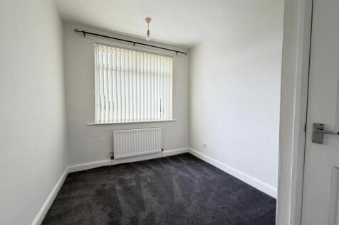 Wilton Avenue, Dormanstown, Redcar, Redcar And Cleveland photo 5