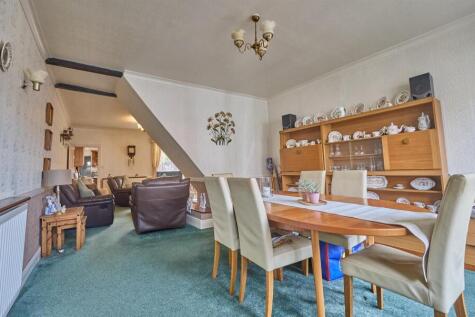 Dining Room to Front