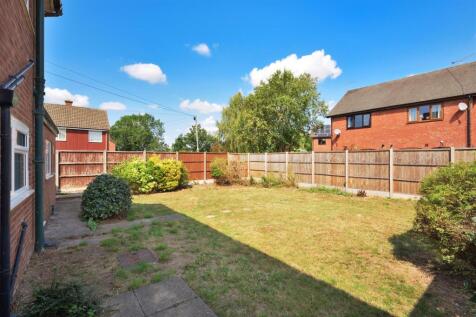 7 St Vincents Close Hereford (03).jpg