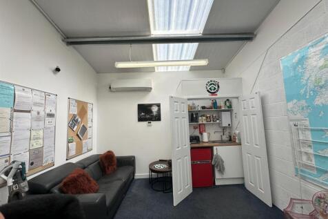 Unit 45 Maple Leaf, Manston for Sale by Guildcrest