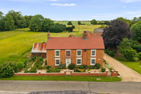 3 bedroom Detached for sale