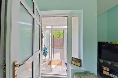 Porch (1).jpg