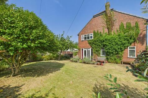 CAM02386G0-PR0141-STILL005