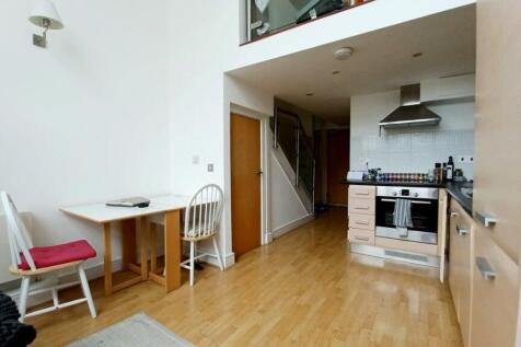 Wollaton house, Islington photo 4