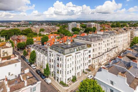 Flat 7, 20 Norfolk Terrace-20.jpg