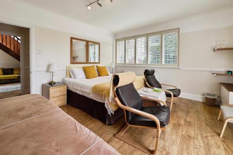 8d65954a--484C-9B74-A817AD5D2862-29810-000027BB9D4