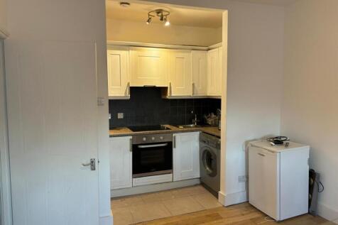 WhatsApp Image 2025-05-23 at 10.46.45 (12).jpeg