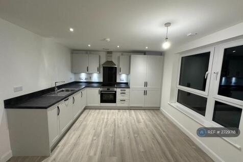 Kitchen / Dining Area