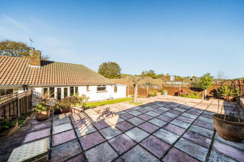 1371238-12-68fb5e...