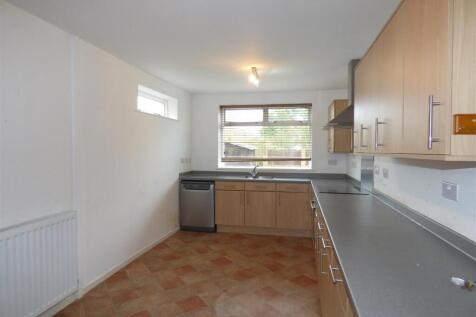8 Erewash Kitchen.JPG