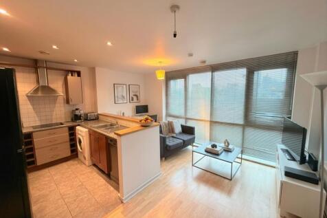 Living Room &amp; Kitchen