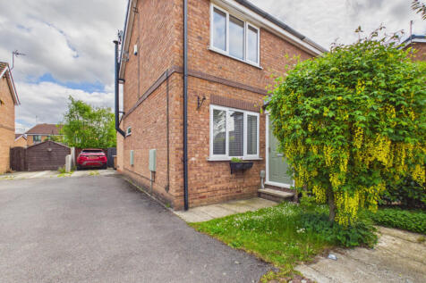 2 Bedroom Semi Detached House - For Sale