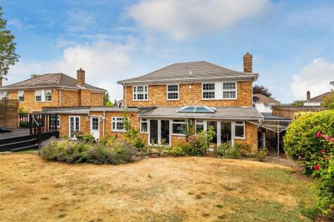 37-Badingham-Drive-30.jpg
