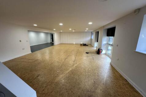 DOWNSTAIRS OFFICE SP