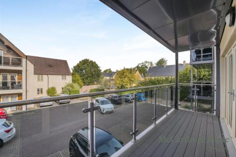 8703141-exterior01.jpg
