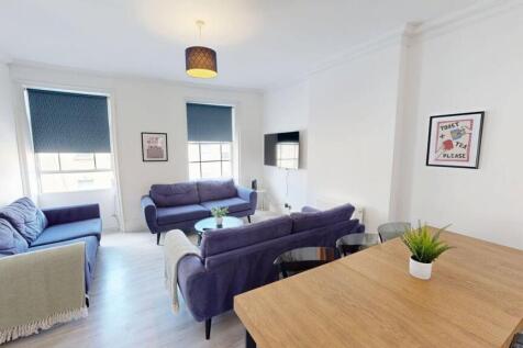6-bed flat on Flat 6, 83/85, Park Street BS1 5PJ, £1,040/mo