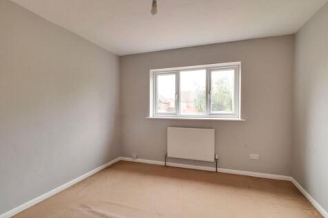 Begwary Close, Eaton Socon, PE19 photo 3