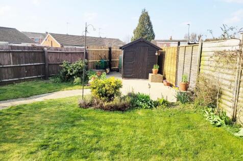 18 Balfour Gardens, Market Harborough, Leicestershire, LE16 photo 4