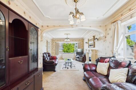 CAM03830G0-PR0184...