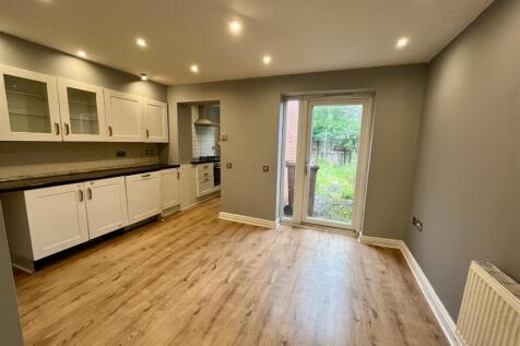 Dining Room Open To Kitchen