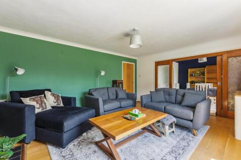 94804_6 Victoria Road(6).jpg