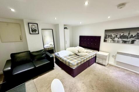 Brownhill Crescent, LEEDS photo 3